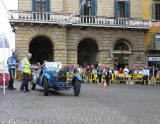 LA MILLE MIGLIA A PISA - C.T. IN BANCHI